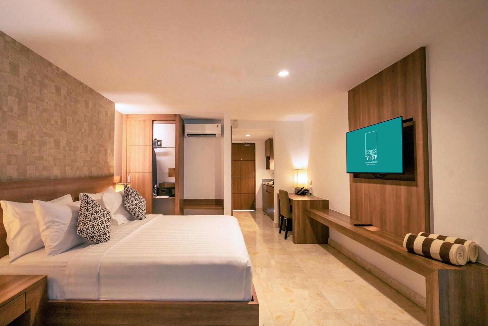 Cross Vibe Paasha Atelier Bali Kuta Hotel Kuta Lombok Buitenkant foto
